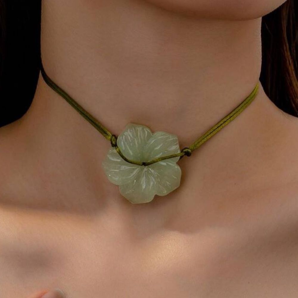 Flower  choker necklace  S717